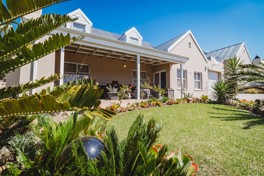 3 Bedroom Property for Sale in Kerriwood Hill Western Cape